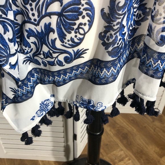 Xhilaration Kaftan Tunic Cover Up Floral White Blue XXL - Picture 8 of 11